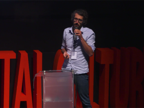 Prezentacja Flourent Maurin podczas konferencji Digital Cultures 2018 | Flourent Maurin presentation during Digital Cultures 2018 conference