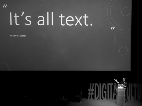 Prezentacja Emily Short podczas konferencji Digital Cultures 2018 | Emily Short presentation during Digital Cultures 2018 conference